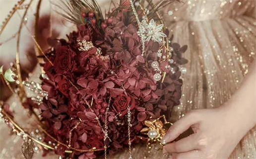 八字算命真的靠谱吗揭秘其真实效果与信仰