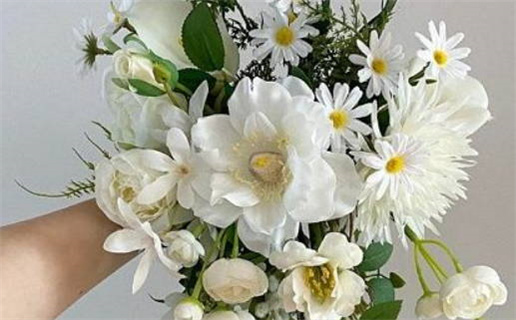 生辰八字算命解析婚姻运势与幸福指南