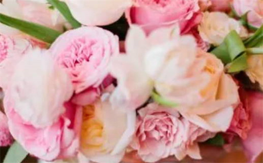 今日万年历2028年02月02日办婚礼的好日子,结婚吉日