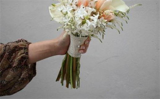 2026年08月11日乔迁黄历查询