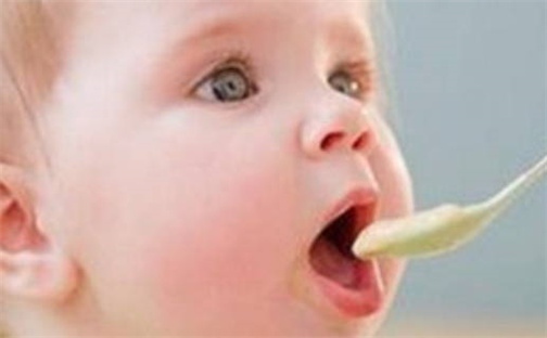 李姓女孩子取名