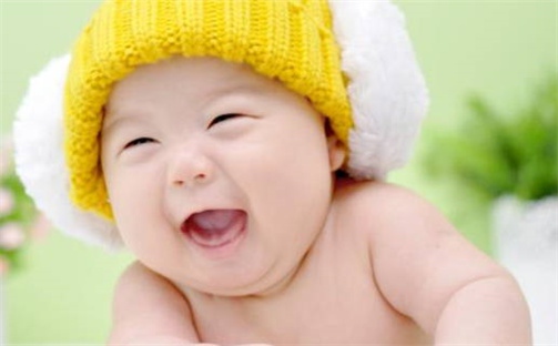 李姓男宝如何取一个意境深远的好名字？