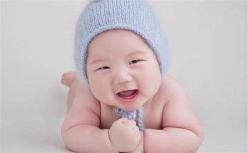 梁姓独特新颖的女生名字
